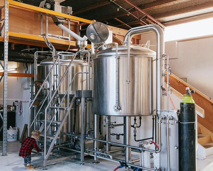 How to determine the structure of the brewhouse?