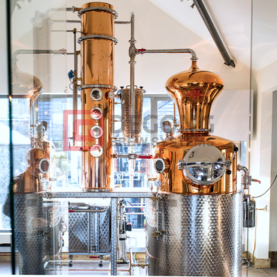 500L 1000L Gin Whiskey Vodka Copper Column Distillery Equipment Alcohol Making Machine