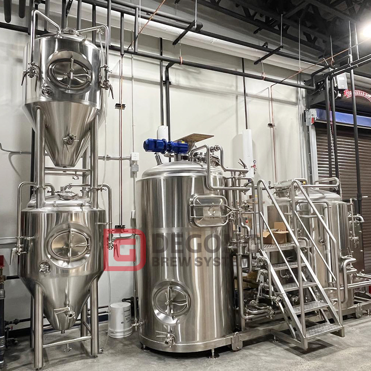 Two body-three vessels brewhouse