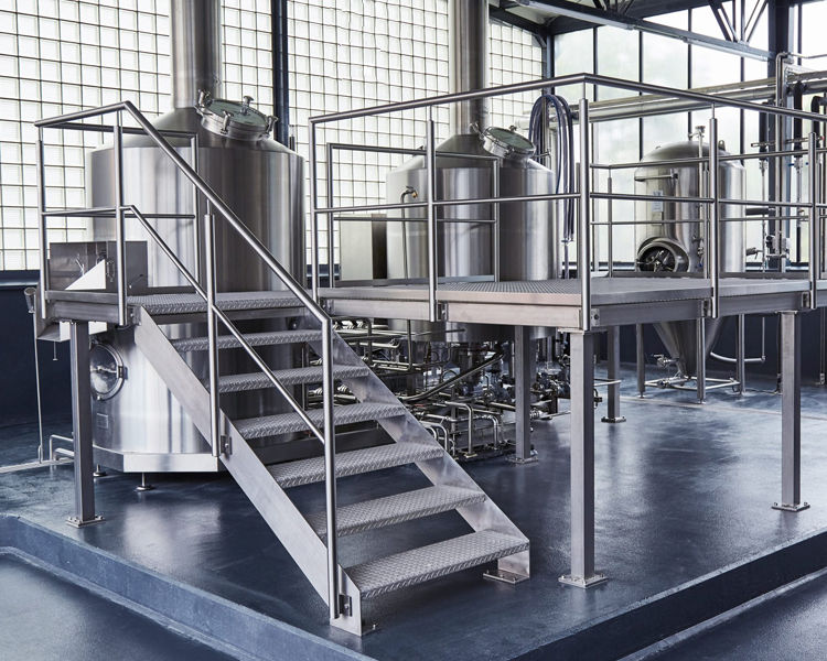 Choosing The Right Brewery System with DEGONG