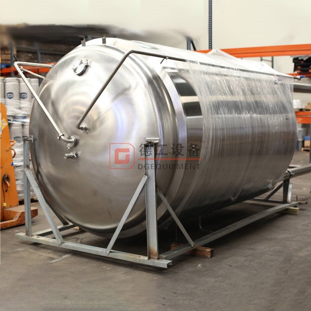 Horizontal lagering tanks size from 3 BBL to 120 BBL Stainless steel brewing tank manufacturer