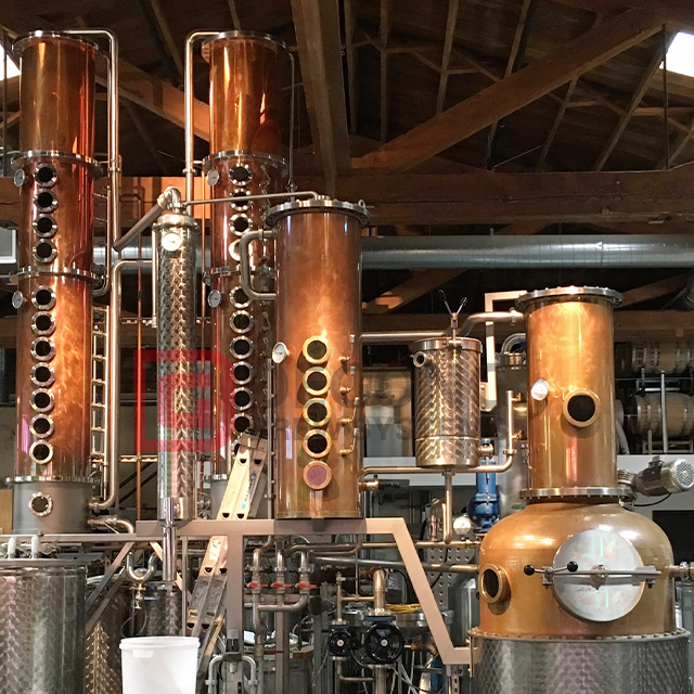 500L High Alcohol Concentration Spirits Distillery Equipment Steam Heating Distillation Machine