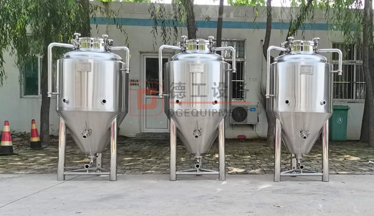 home brewing fermenter