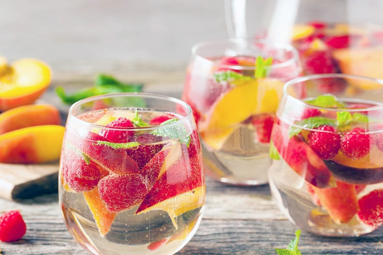 Classification of fruit wines and characteristics of fruit wines