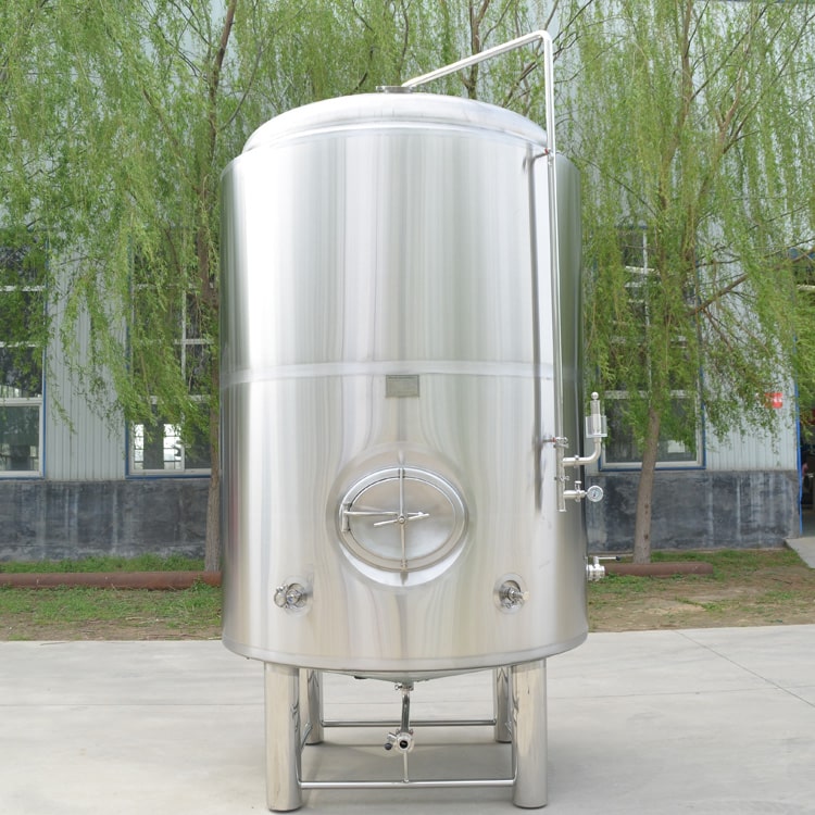 1000L Brewpub Installed Craft Brewery Equipment Stainless Steel Insulated Vertical Bright Beer Tank Horizontal Seving Tank