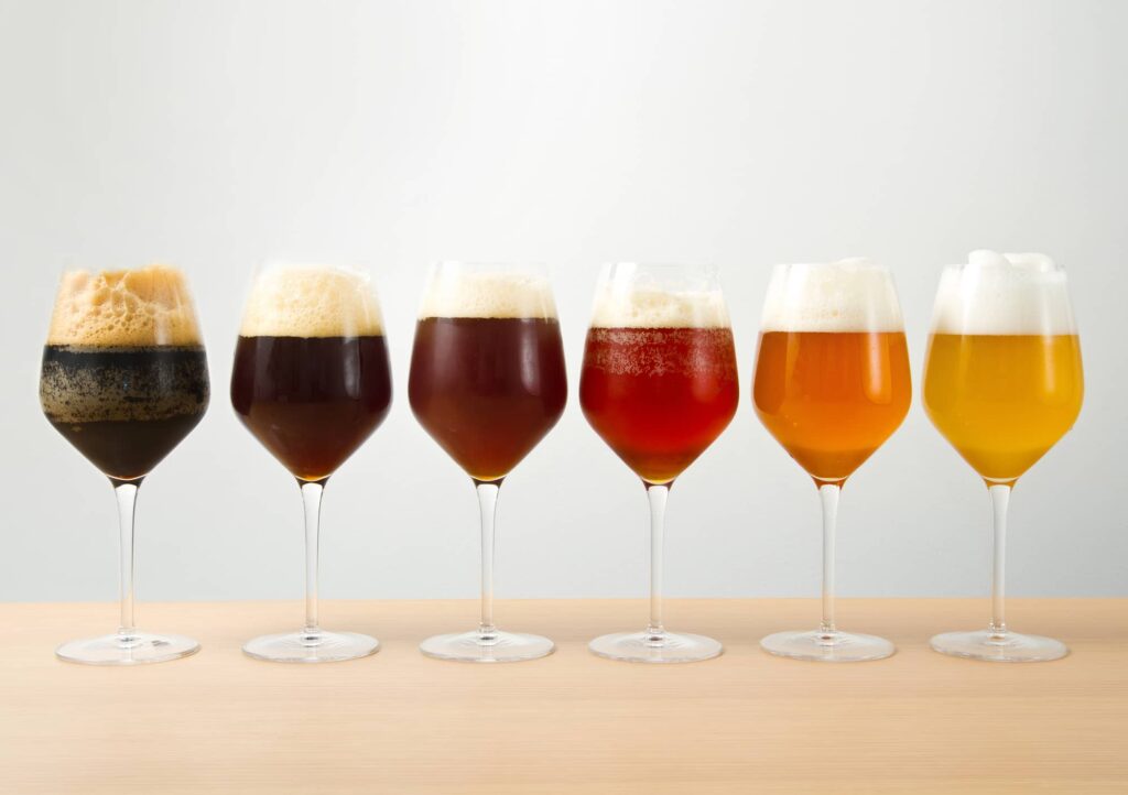 What determines the color of beer?