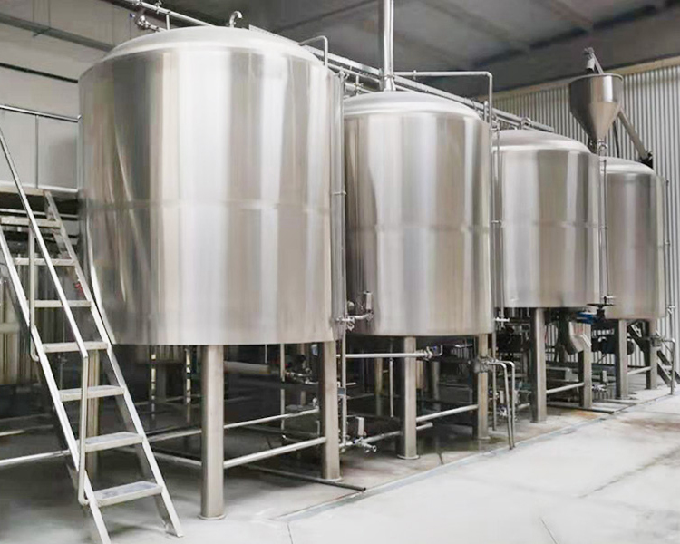 degong-5000l-brewing-tanks-002
